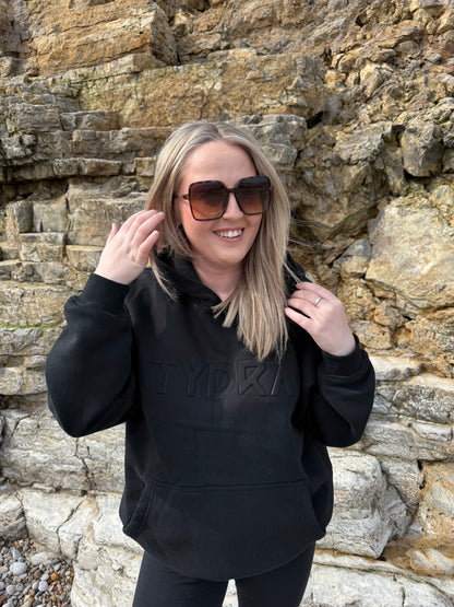 Tydra Hoodie Line